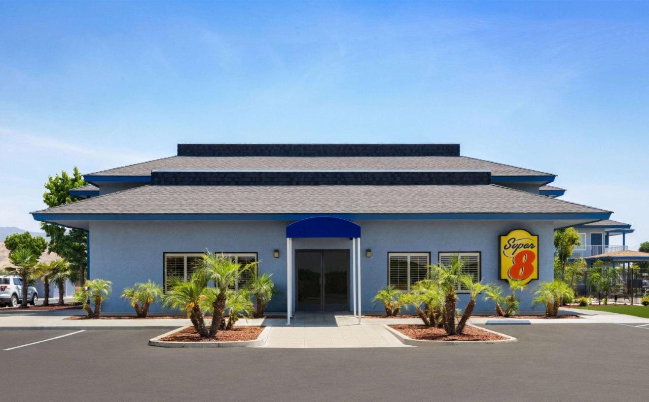 Hotel Super 8 By Wyndham Lindsay Olive Tree Exterior foto